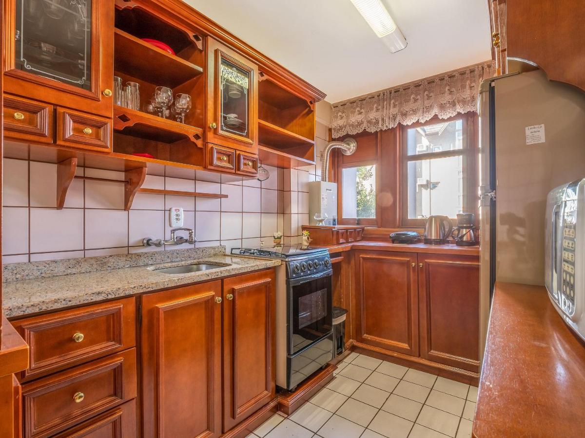 210 Metros, Rua Coberta Centro - Planalto 104 Apartamento