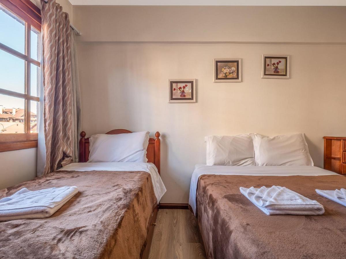 210 Metros, Rua Coberta Centro - Planalto 104 Apartamento *
