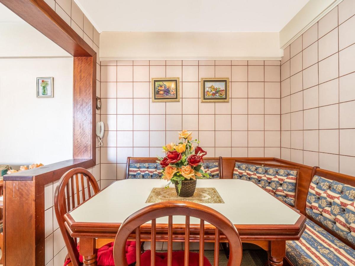 Apartamento 210 Metros, Rua Coberta Centro - Planalto 104 *